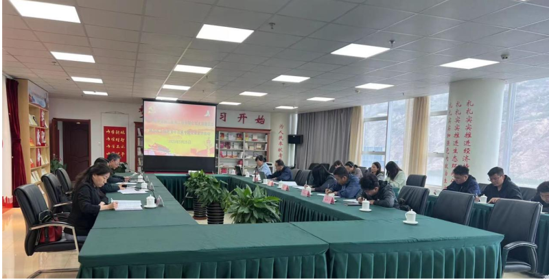 以专题党课推动主题教育升温增效 ----三建公司党支部开展主题教育专题党课宣讲运动