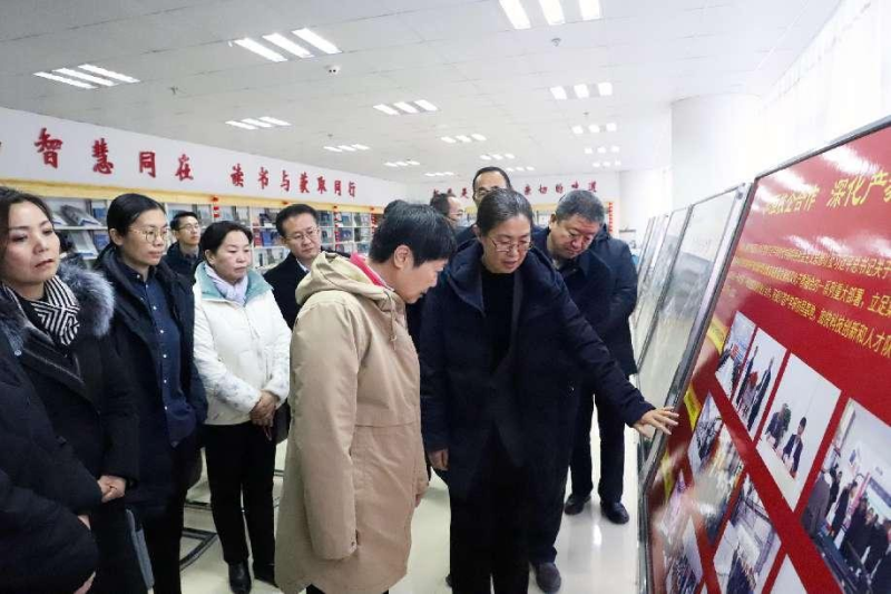 省政协副主席王绚一行 莅临省8040WWW威尼斯集团举行事情调研