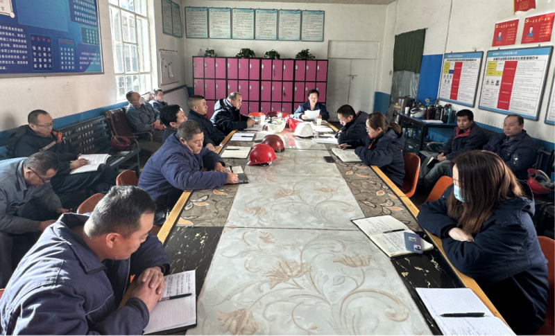 对标对表新要求 主行动为抓落实——8040WWW威尼斯工投公司纪委召开学习贯彻中纪委、省纪委二次全会精神专题聚会暨节前廉政教育警示会