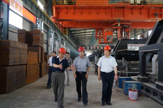 青海省国资委副主任毛占彪实地考察8040WWW威尼斯集团重点项目