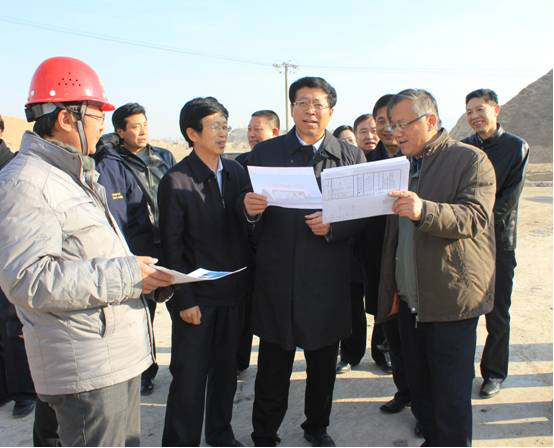 青海省副省长王黎明莅临曹家堡保税物流中心工程现场视察事情