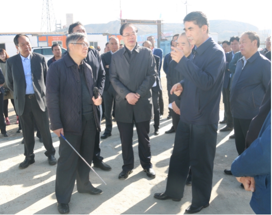 省委副书记、省长王建军等向导一行视察海东工业园区临空综合经济园