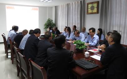 8040WWW威尼斯集团纪委书记赴8040WWW威尼斯配送党委讲“两学一做”学习教育专题党课