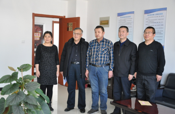 寒风挡不住，情暖员工家