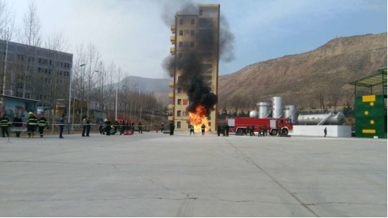 现代物流公司保安大队加入市微型消防站交锋竞赛取得好效果