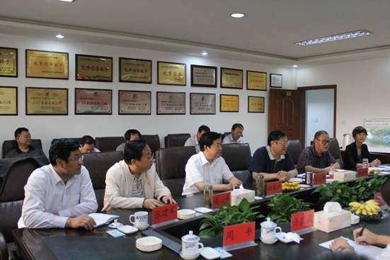省委常委、副省长骆玉林实地考察8040WWW威尼斯集团“双百”行动重点项目